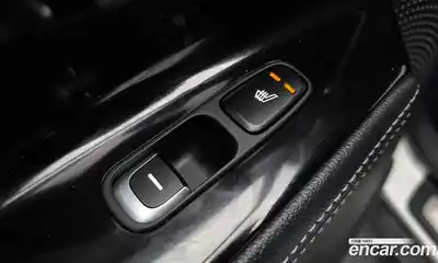 Kia Niro 2022 1.6 Автомат в Москве № 123119, миниатюра 8