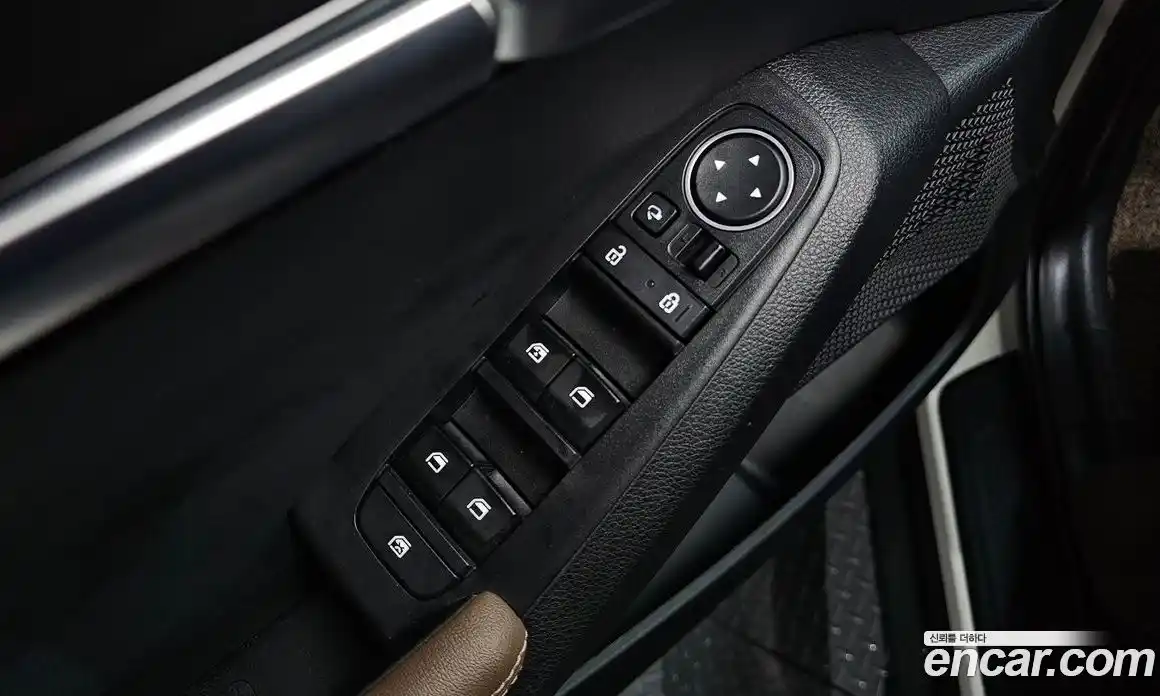 Kia Seltos 2021 1.6 Автомат в Москве № 123857, фото 12