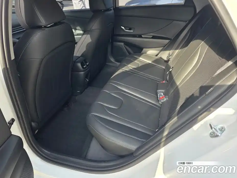 Hyundai Avante 2026 1.6 Автомат в Москве № 124528, фото 12