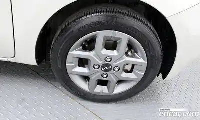 Kia Ray 2023 1.0 Автомат в Москве № 124821, миниатюра 4