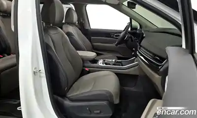 Kia Canival 2024 3.5 Автомат в Москве № 12777, миниатюра 4