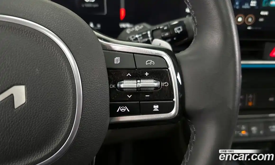 Kia Canival 2024 3.5 Автомат в Москве № 12777, фото 6