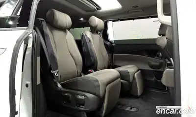 Kia Canival 2024 3.5 Автомат в Москве № 12777, миниатюра 9