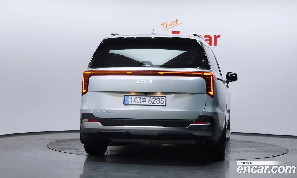 Kia Canival 2025 3.5 Автомат в Москве № 128092, фото 6