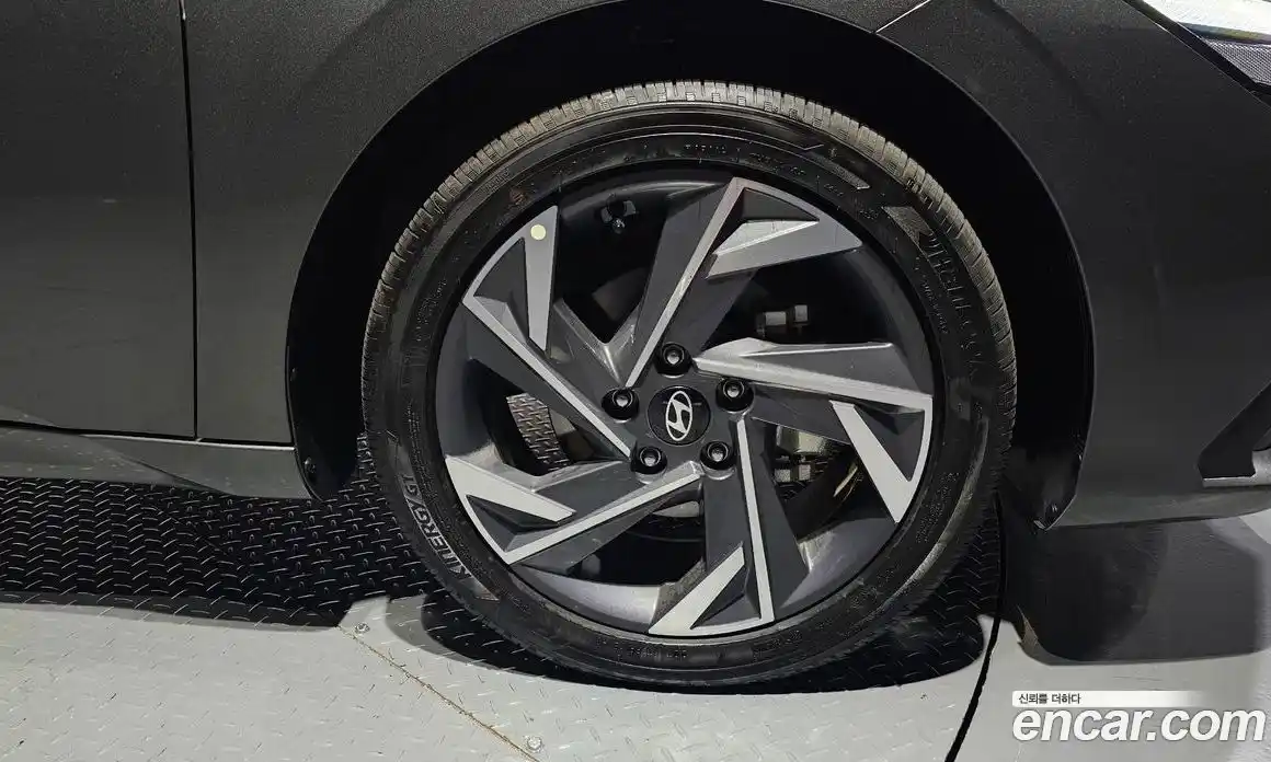 Hyundai Avante 2025 1.6 Автомат в Москве № 130016, фото 7