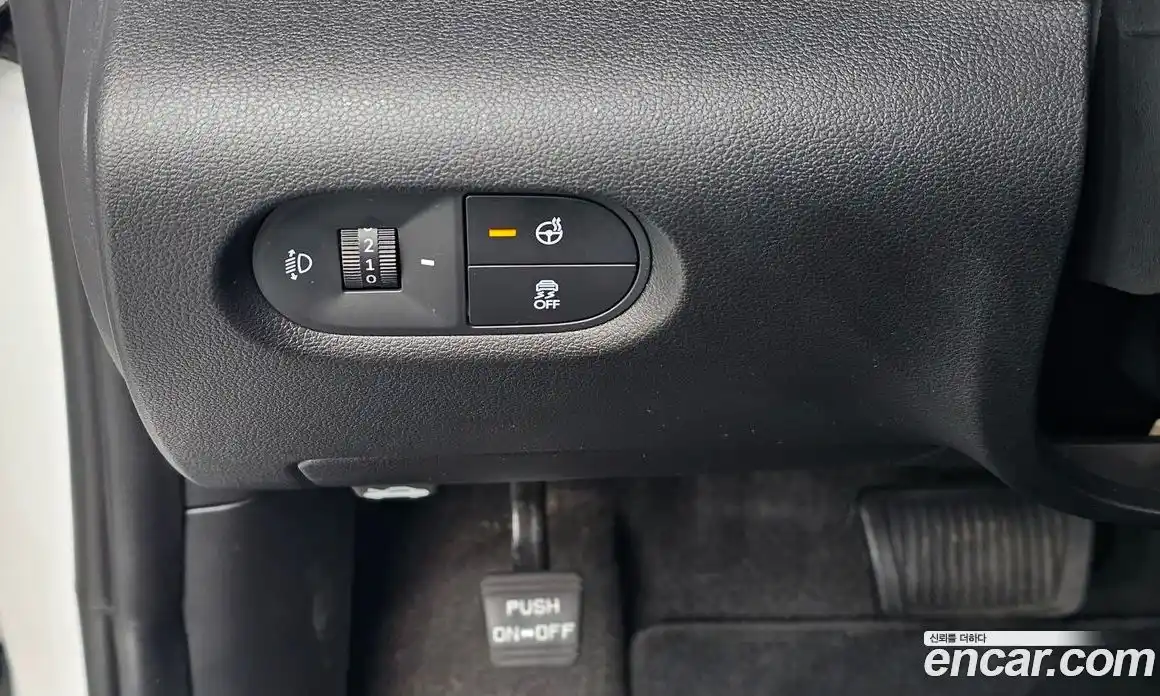 Hyundai Casper 2022 1.0 Автомат в Москве № 130642, фото 17