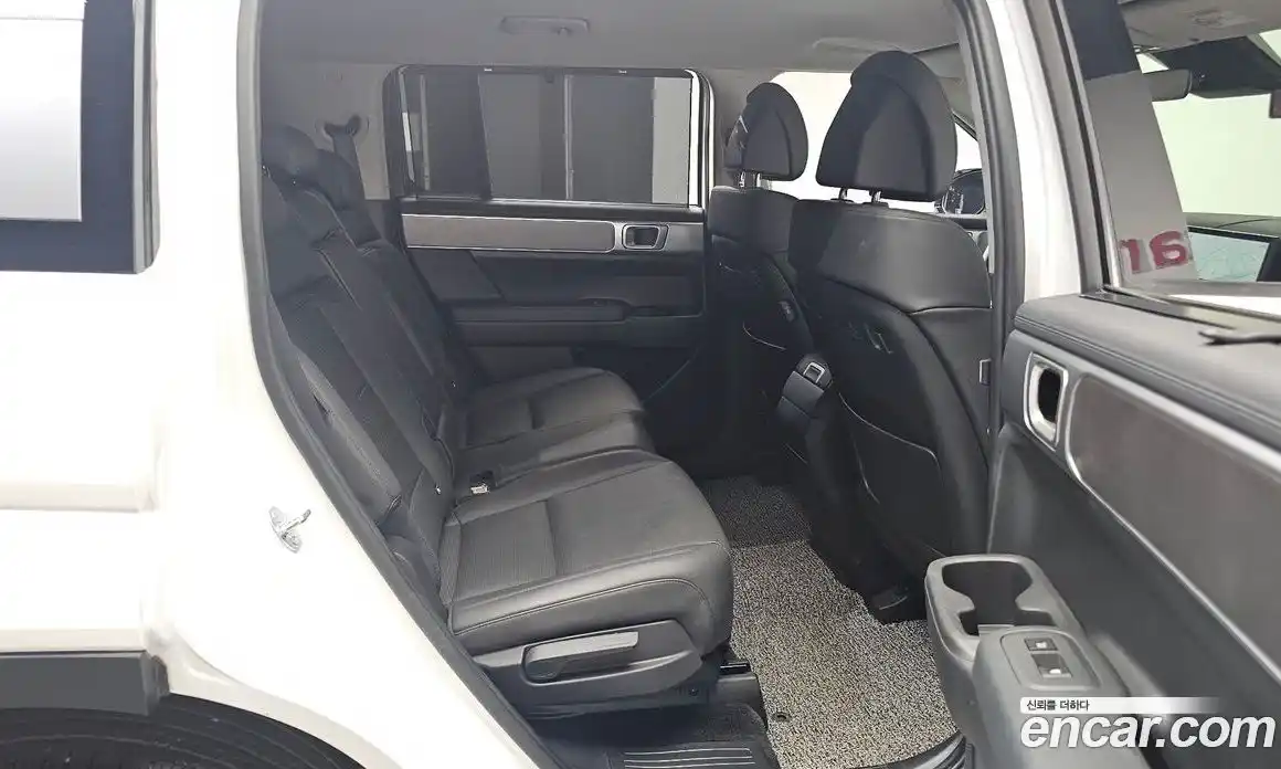 Hyundai Santa Fe 2024 2.5 Автомат в Москве № 130663, фото 13