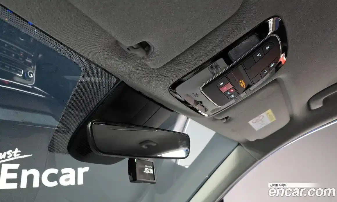 Hyundai Santa Fe 2022 2.2 Автомат в Москве № 130731, фото 16