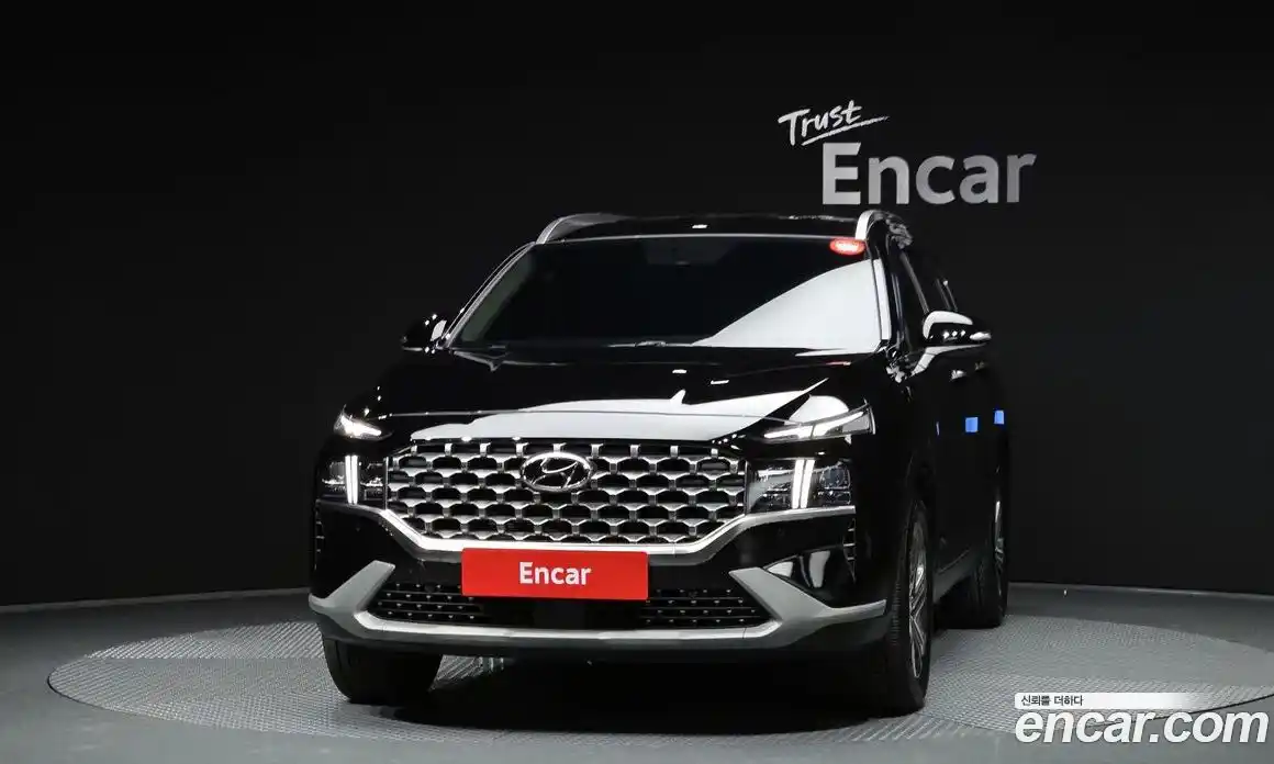 Hyundai Santa Fe 2022 2.2 Автомат в Москве № 130731, фото 17