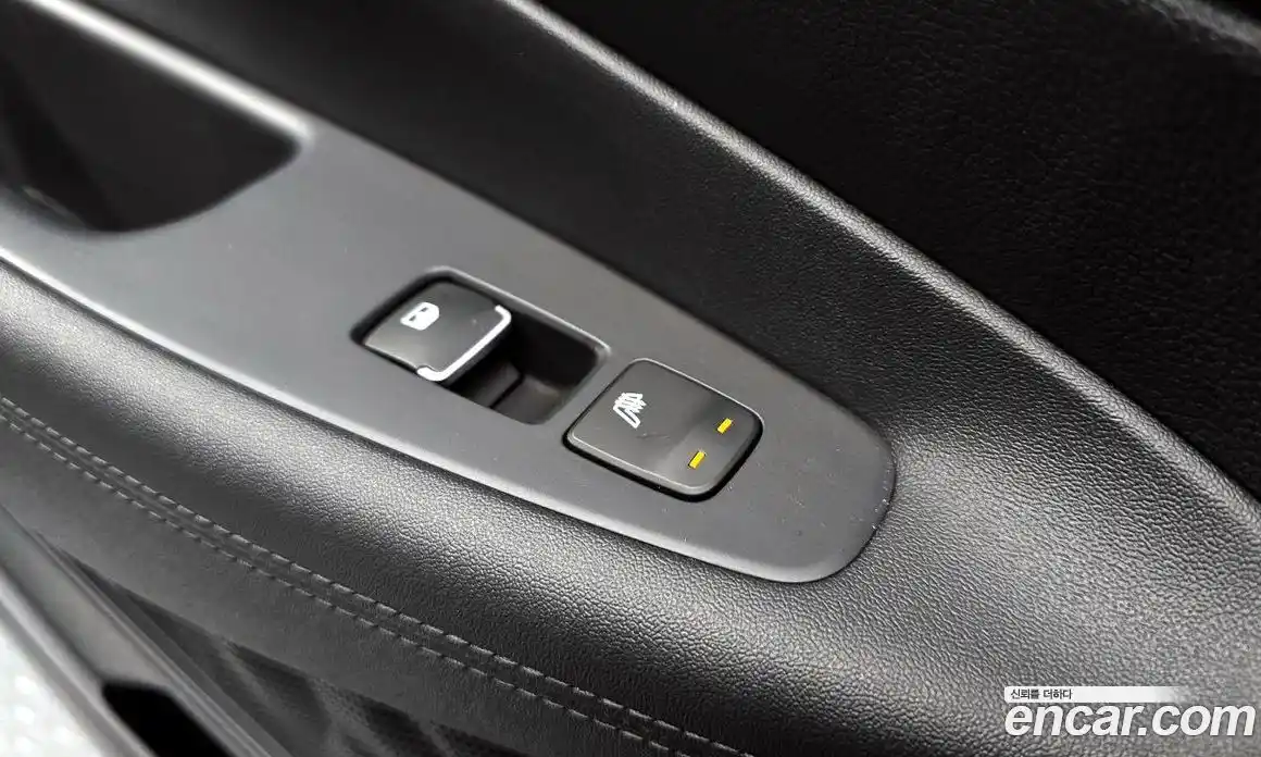 Hyundai Santa Fe 2022 2.2 Автомат в Москве № 130731, фото 5