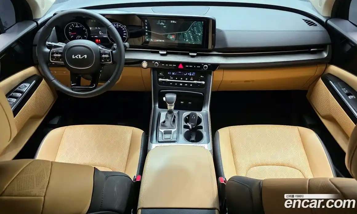 Kia Canival 2023 3.5 Автомат в Москве № 131240, фото 5