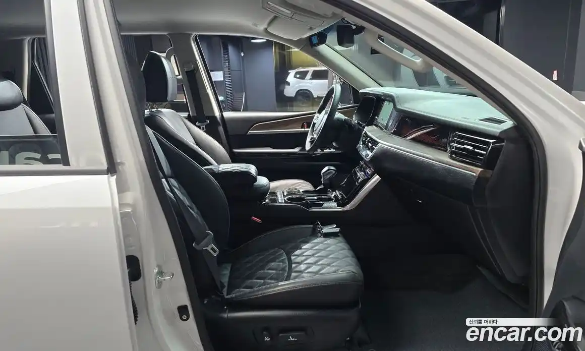 Kia Mohave 2024 3.0 Автомат в Москве № 132276, фото 12