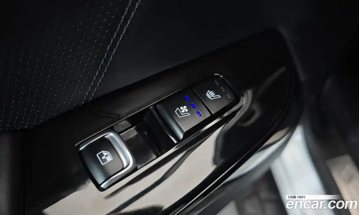 Kia Mohave 2024 3.0 Автомат в Москве № 132276, фото 15