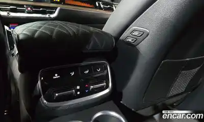 Kia Mohave 2024 3.0 Автомат в Москве № 132276, миниатюра 7