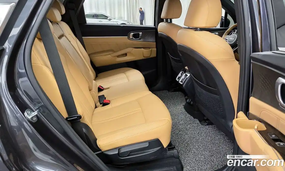 Kia Sorento 2022 1.6 Автомат в Москве № 133300, фото 20