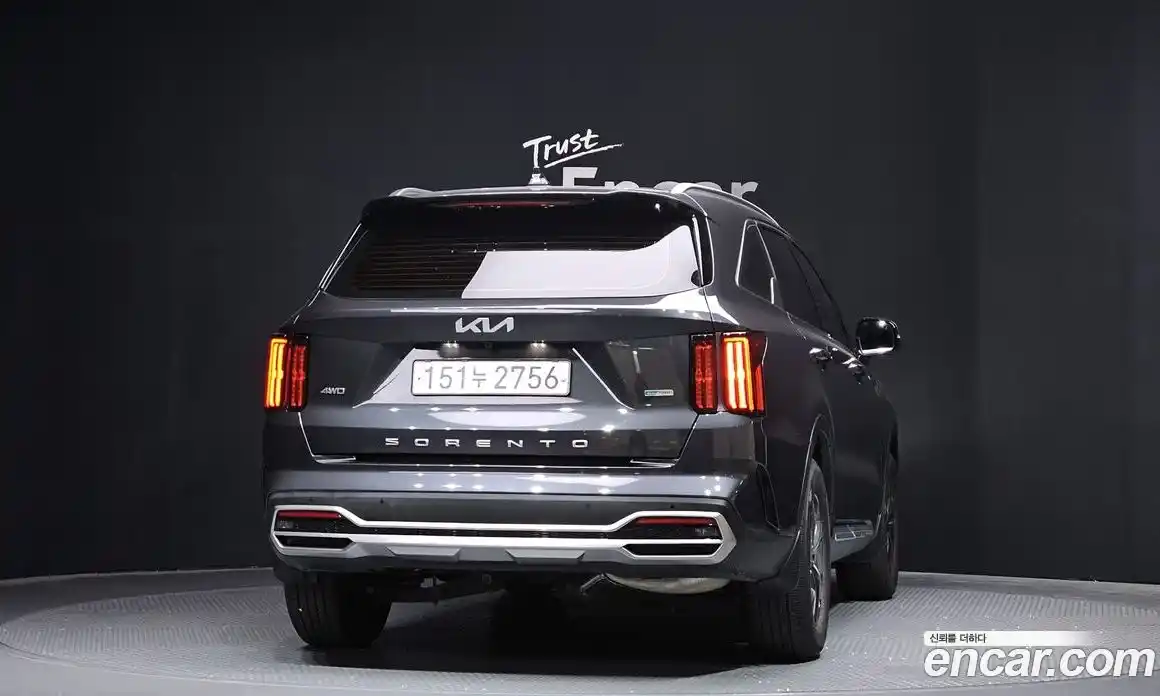 Kia Sorento 2022 1.6 Автомат в Москве № 133300, фото 4