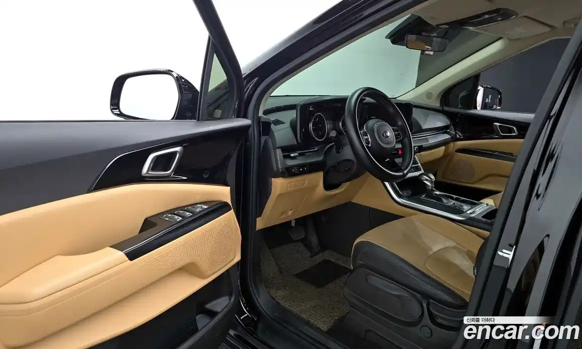 Kia Canival 2021 2.2 Автомат в Москве № 133580, фото 18