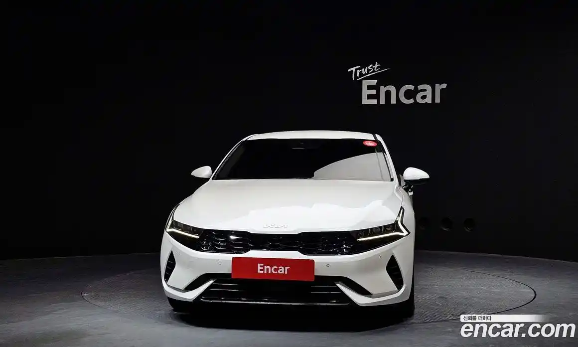 Kia K5 2023 2.0 Автомат в Москве № 133626, фото 4