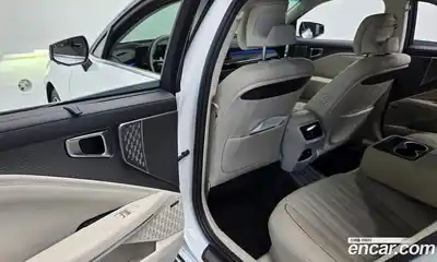 Kia K8 2025 1.6 Автомат в Москве № 133960, миниатюра 10