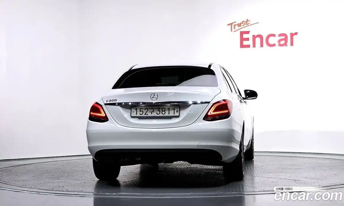 Mercedes-Benz C-Class 2020 2.0 Автомат в Москве № 135836, фото 4