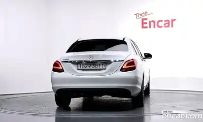 Mercedes-Benz C-Class 2020 2.0 Автомат в Москве № 135836, миниатюра 4