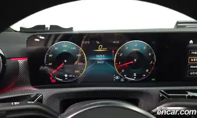 Mercedes-Benz A-Class 2021 2.0 Автомат в Москве № 139412, миниатюра 11