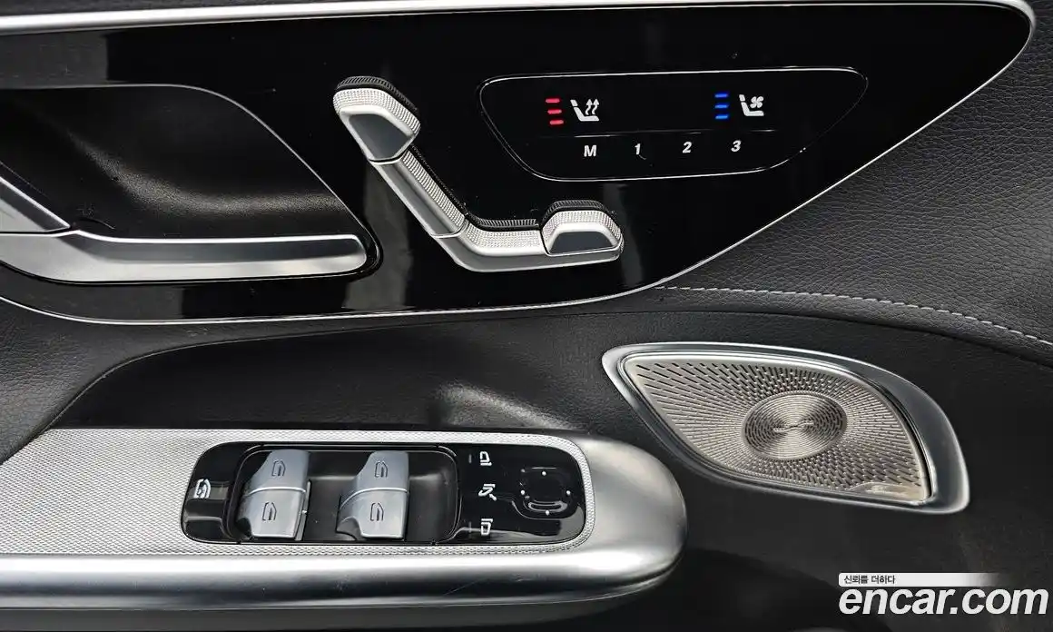 Mercedes-Benz EQE 2023 0.3 Автомат в Москве № 139801, фото 3