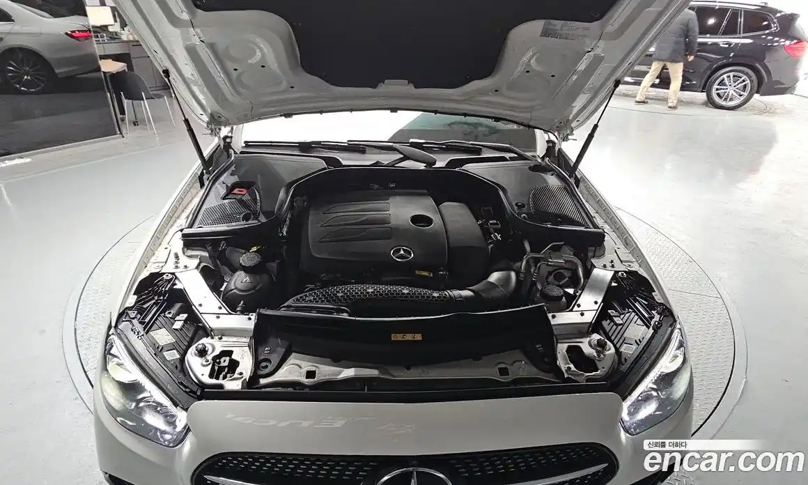 Mercedes-Benz E-Class 2022 2.0 Автомат в Москве № 141793, фото 11