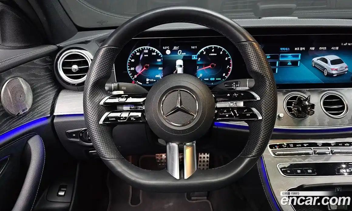 Mercedes-Benz E-Class 2022 2.0 Автомат в Москве № 141793, фото 14