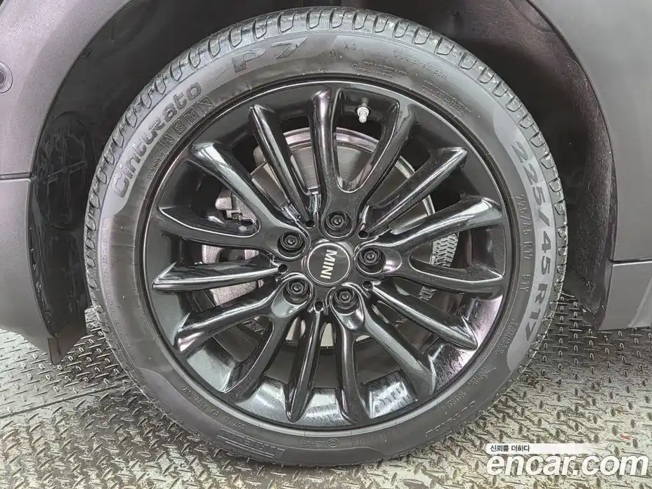 Mini Clubman 2024 1.5 Автомат в Москве № 146114, фото 5