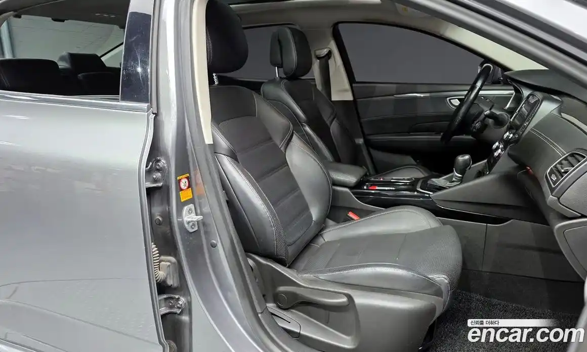 Renault SM6 2017 2.0 Автомат в Москве № 150008, фото 15