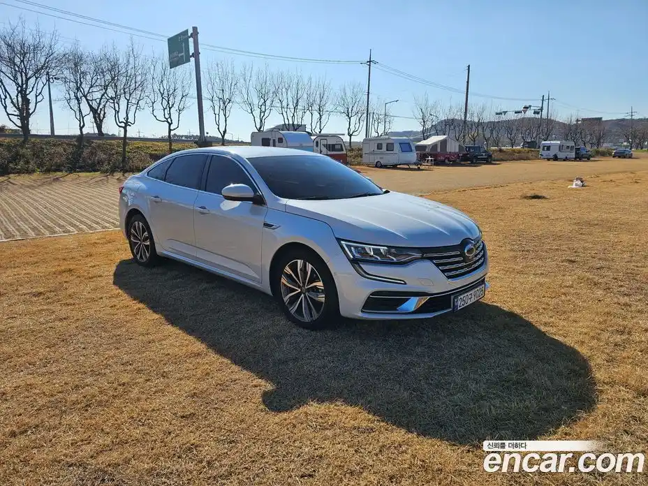 Renault SM6 2021 1.3 Автомат в Москве № 152402, фото 1