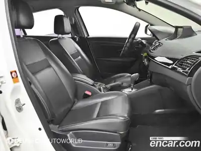 Renault SM3 2016 1.6 Автомат в Москве № 153092, миниатюра 10