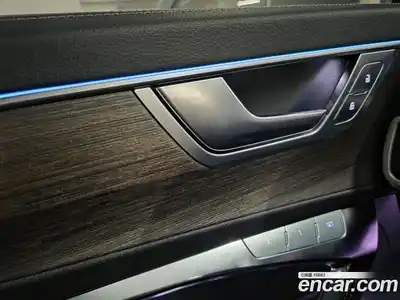 Audi A6 2023 3.0 Автомат в Москве № 155782, миниатюра 11