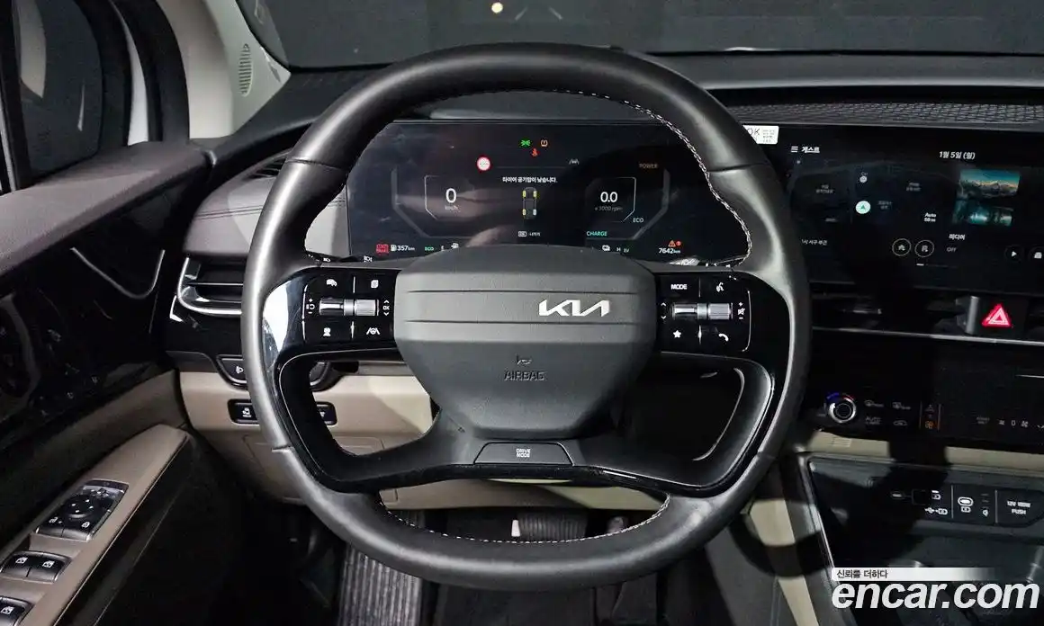 Kia Canival 2025 1.6 Автомат в Москве № 15804, фото 13