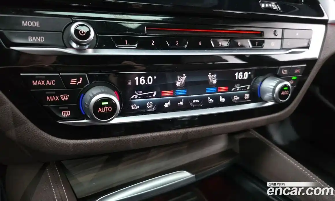 BMW 5-Series 2017 2.0 Автомат в Москве № 158332, фото 15