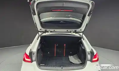 BMW 1-Series 2022 2.0 Автомат в Москве № 159412, миниатюра 2