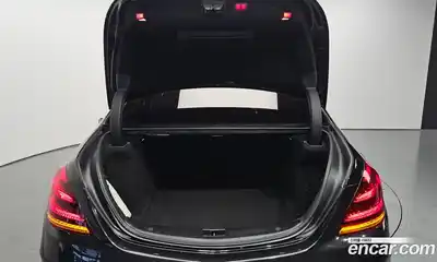 Mercedes-Benz S-Class 2019 2.9 Автомат в Москве № 161935, миниатюра 2