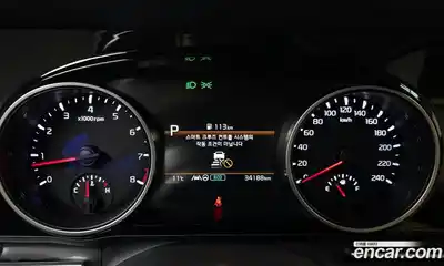 Kia Canival 2023 3.5 Автомат в Москве № 16217, миниатюра 2