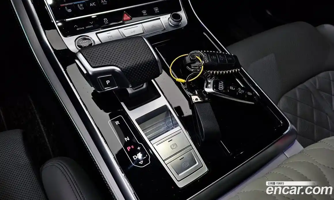 Audi Q8 2022 3.0 Автомат в Москве № 162629, фото 18