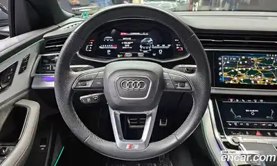 Audi Q8 2022 3.0 Автомат в Москве № 162629, миниатюра 2