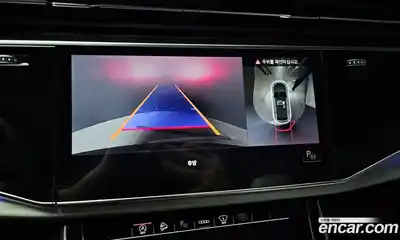 Audi Q8 2022 3.0 Автомат в Москве № 162629, миниатюра 10