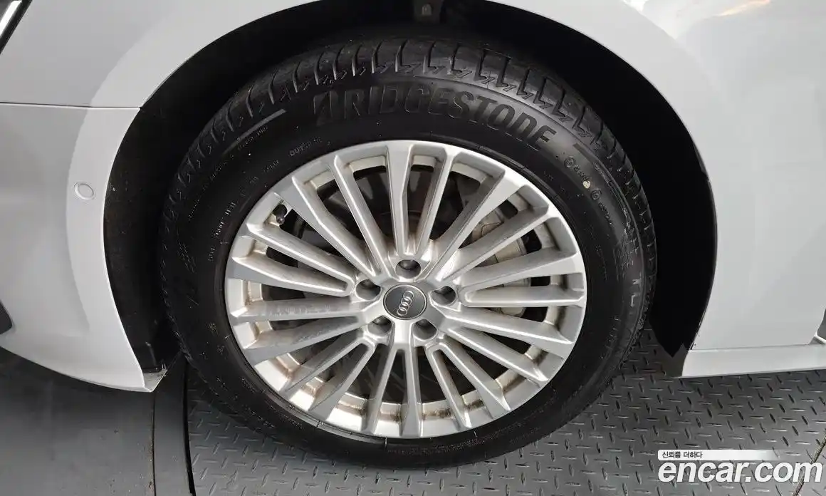 Audi A6 2021 2.0 Автомат в Москве № 162631, фото 13