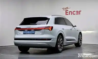 Audi e-tron 2021 0.2 Автомат в Москве № 163039, миниатюра 8