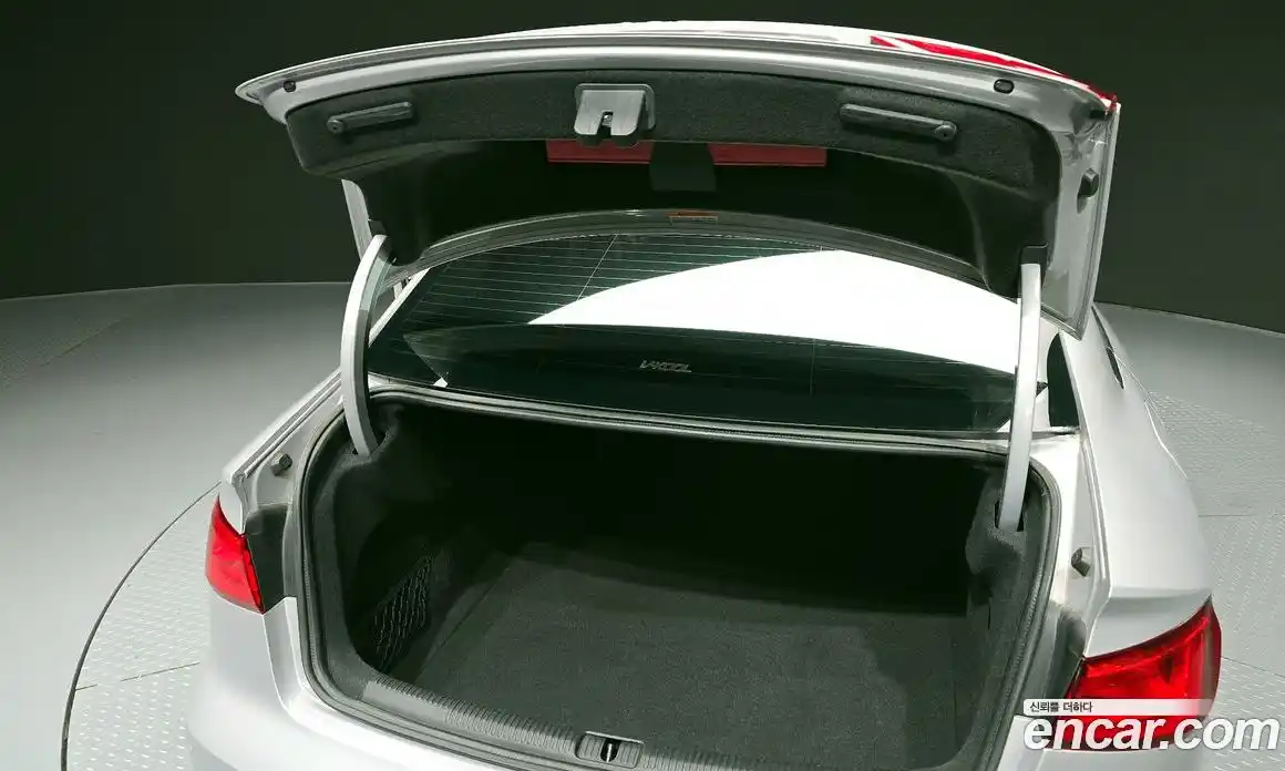 Audi A3 2015 2.0 Автомат в Москве № 163663, фото 13