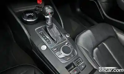 Audi A3 2015 2.0 Автомат в Москве № 163663, миниатюра 5