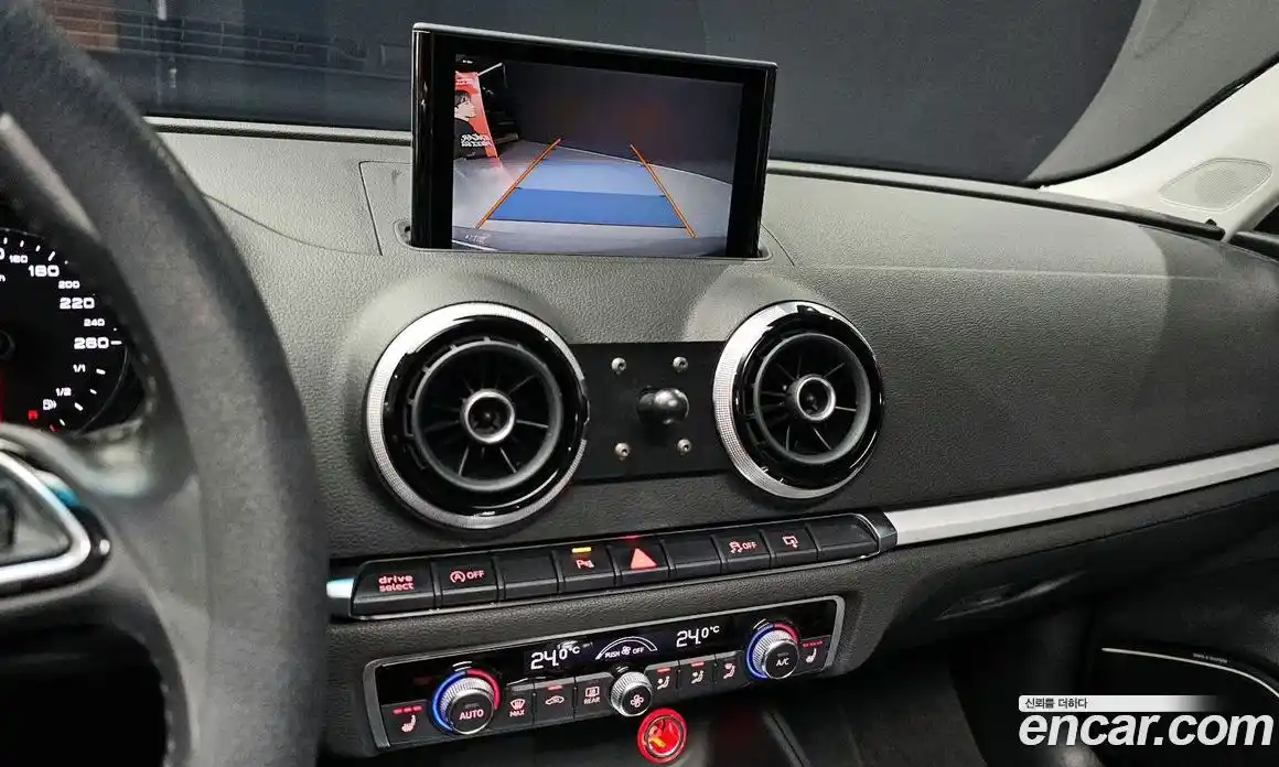 Audi A3 2015 2.0 Автомат в Москве № 163663, фото 7