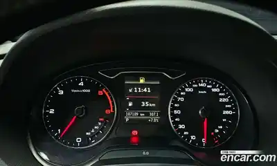 Audi A3 2015 2.0 Автомат в Москве № 163663, миниатюра 9
