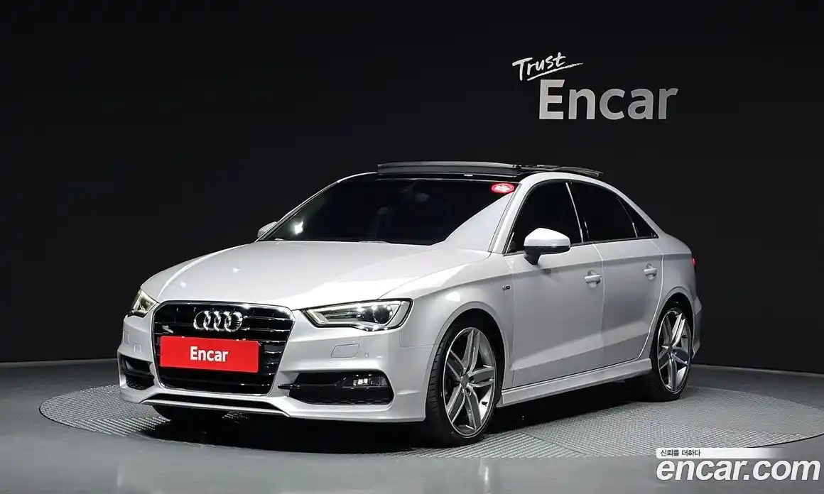 Audi A3 2015 2.0 Автомат в Москве № 163663, фото 10