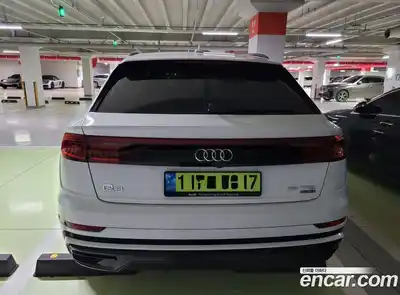 Audi Q8 2022 3.0 Автомат в Москве № 163982, миниатюра 5